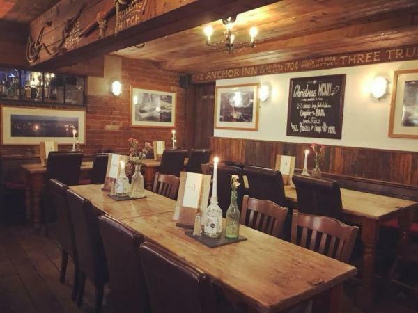 The Anchor Inn Cowes  Εξωτερικό φωτογραφία